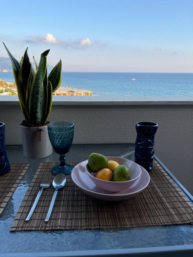 Costal Apartment Glifada Dış mekan fotoğraf
