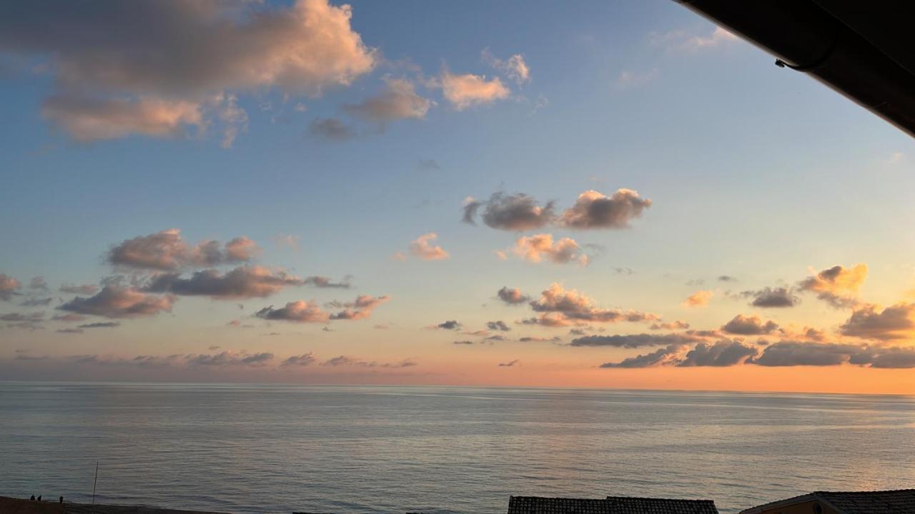 Costal Apartment Glifada Dış mekan fotoğraf